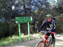 El Ramon arribant al lloc anomenat quatre camins a prop de l'ermita de l'Erola