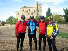 Els quatre integrats de la sortida al castell de Ratera